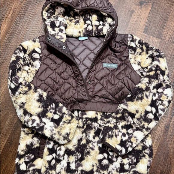 Columbia Quilted Jacket with Patterned Lining maroon - Picture 5 of 5